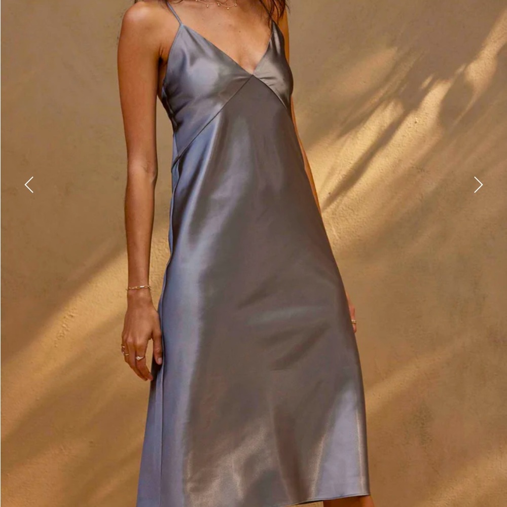 Grace Loves Lace olive midi dress size medium